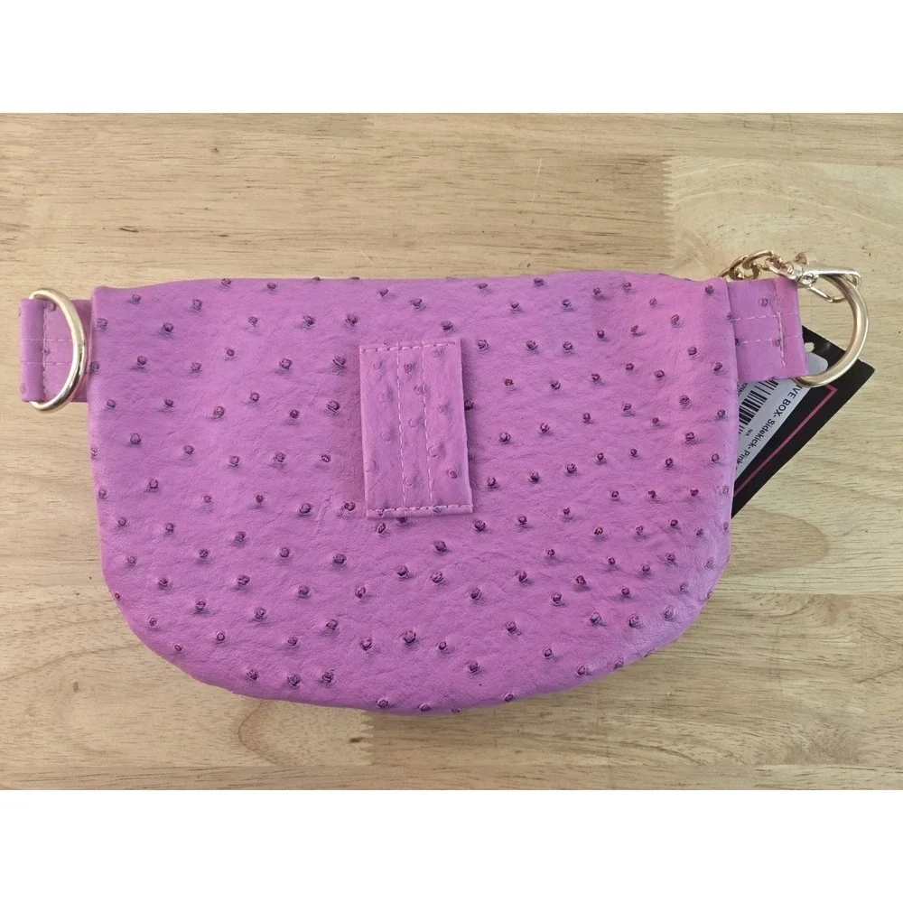 Make Up Junkie Sidekick Pink‎ Ostrich Bag